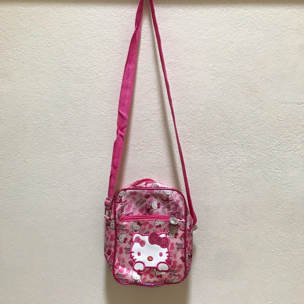 Hello Kitty Crossbody Bag Purse Pink